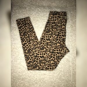 PINK By Victoria’s Secret Cheetah Print Leggings